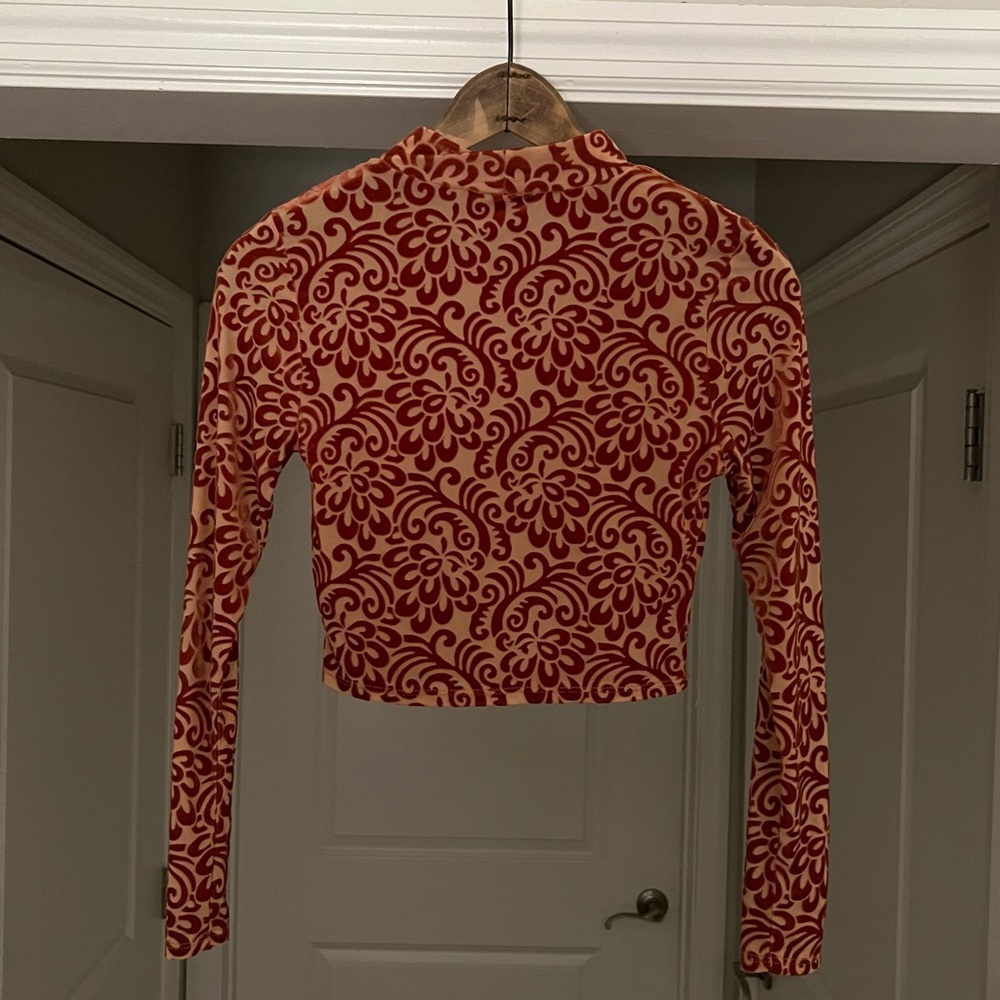 Milky Way Burt Orange Crop Top Size Medium - Picture 8 of 11